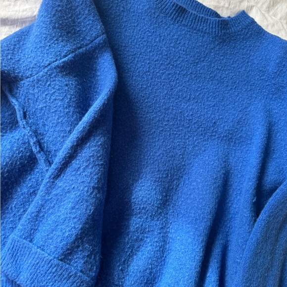 TALULAH Vibrant Blue Knit Sweater - Picture 4 of 5